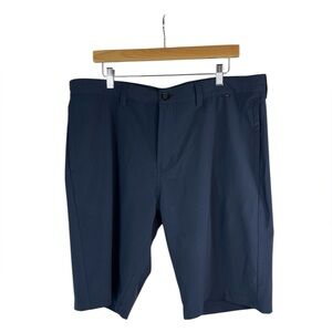 Travis Mathew men’s blue flat‎ front golf shorts size 38